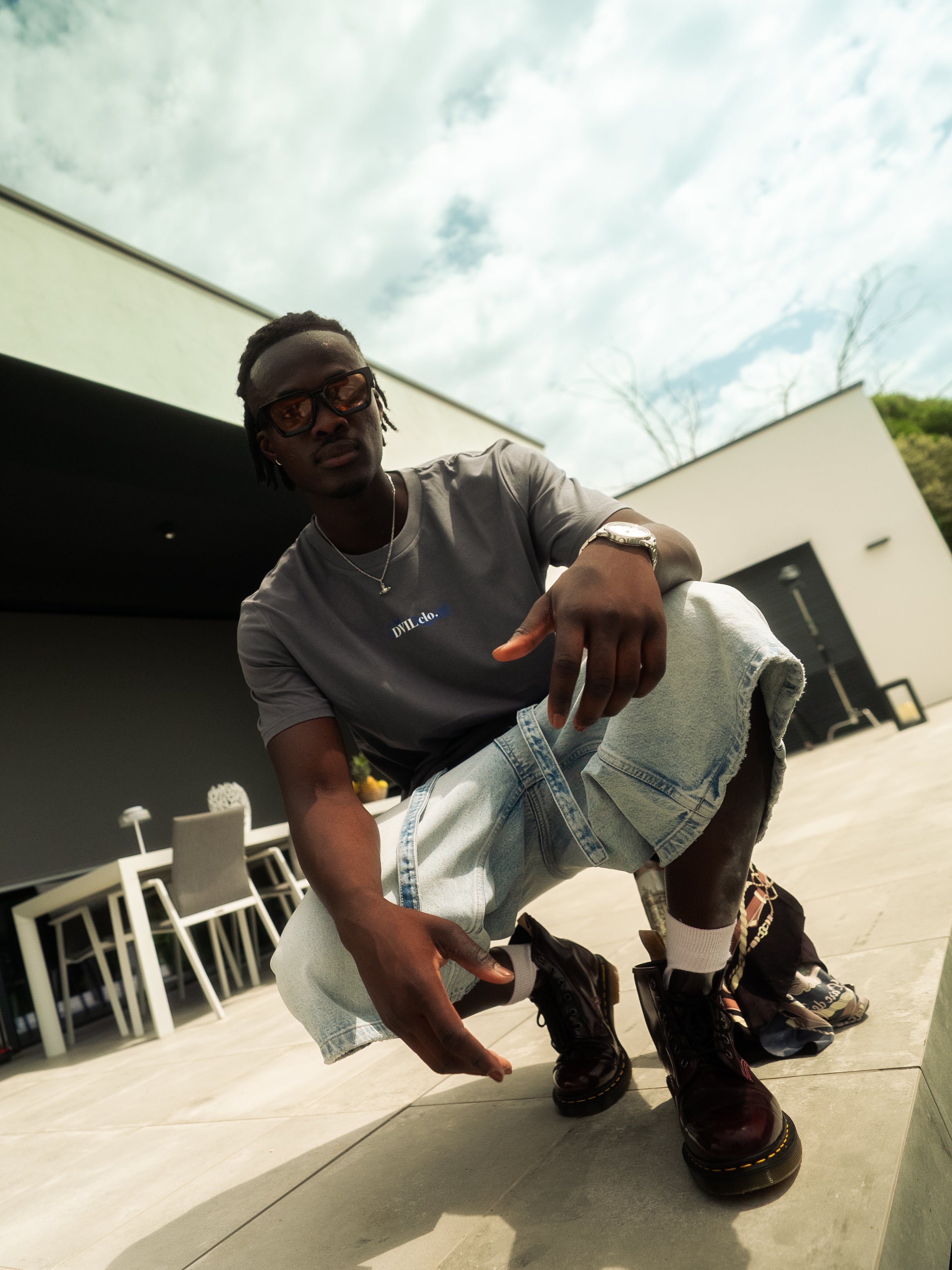DVIL TIME TEE